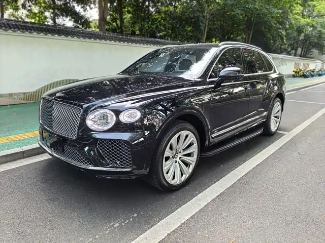 Bentley Bentayga 4.0T V8