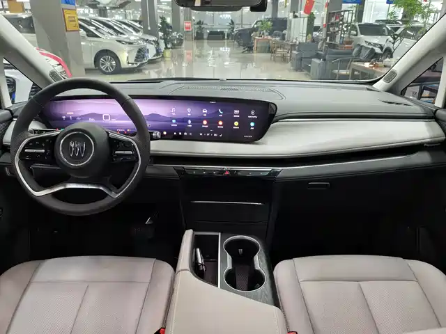 Buick GL8 2025 Land Honor Premium Edition — фото 4