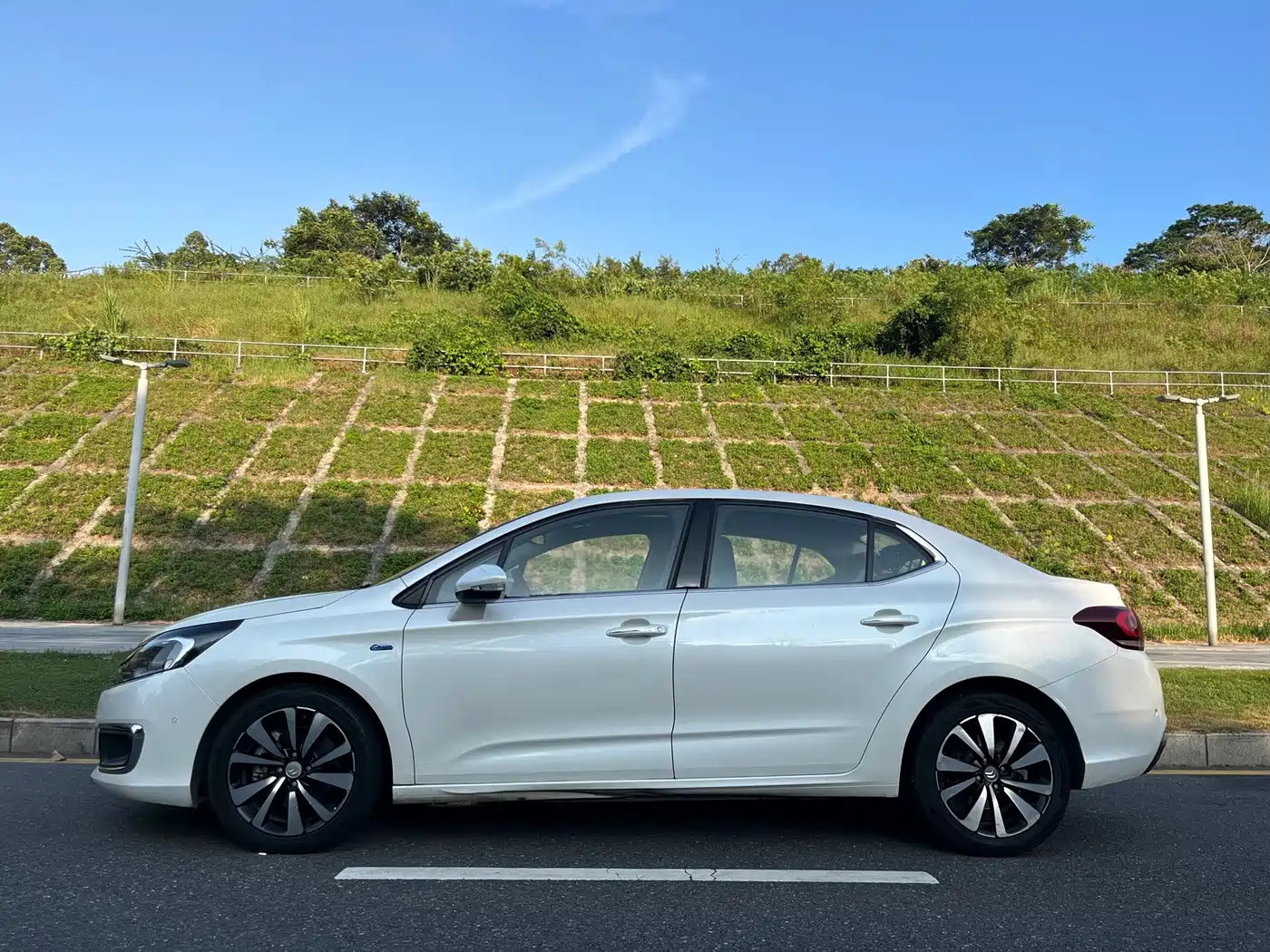 Citroën C4L 2016 2016 1.6T Automatic Elite Edition