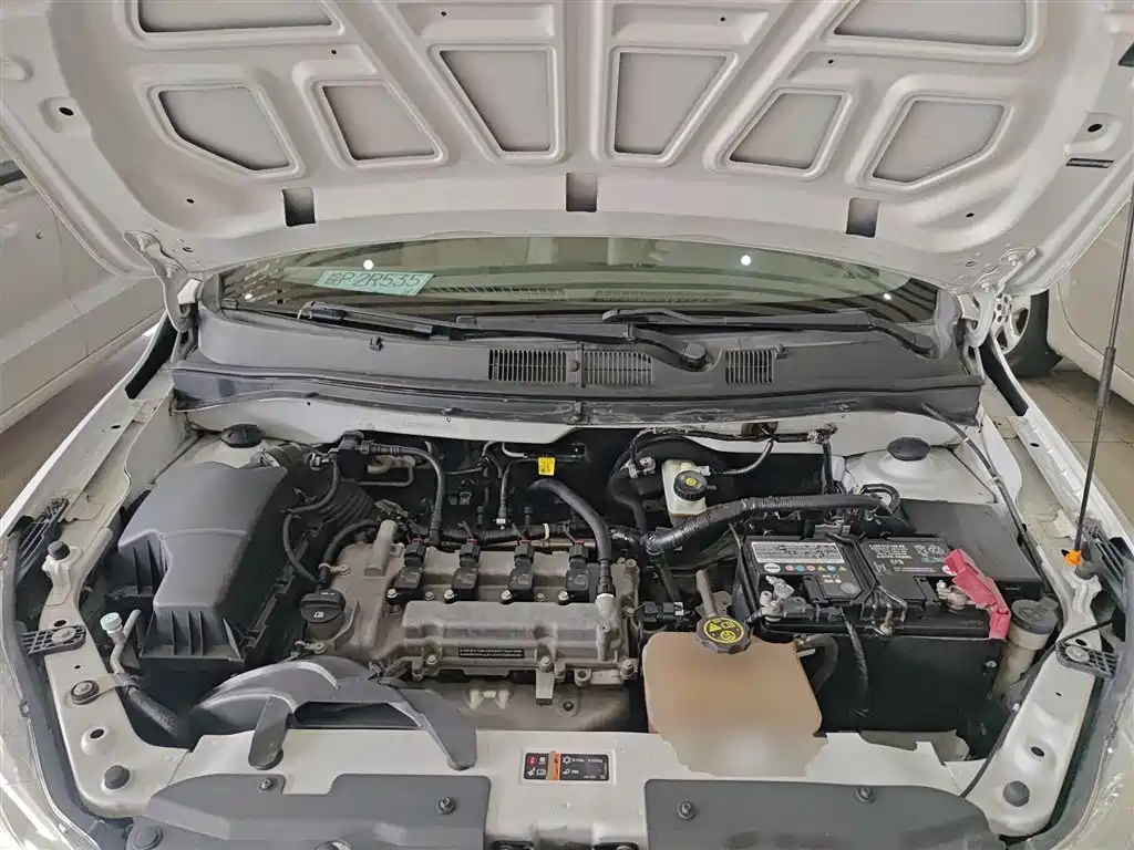 Chevrolet Sail 2015 Sail 3 1.3L AMT Ideal Edition фото 10