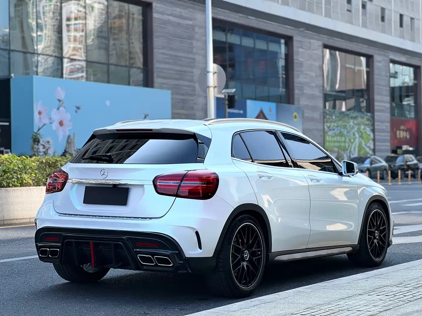 Mercedes-Benz GLA AMG 2016 AMG GLA 45 4MATIC фото 20