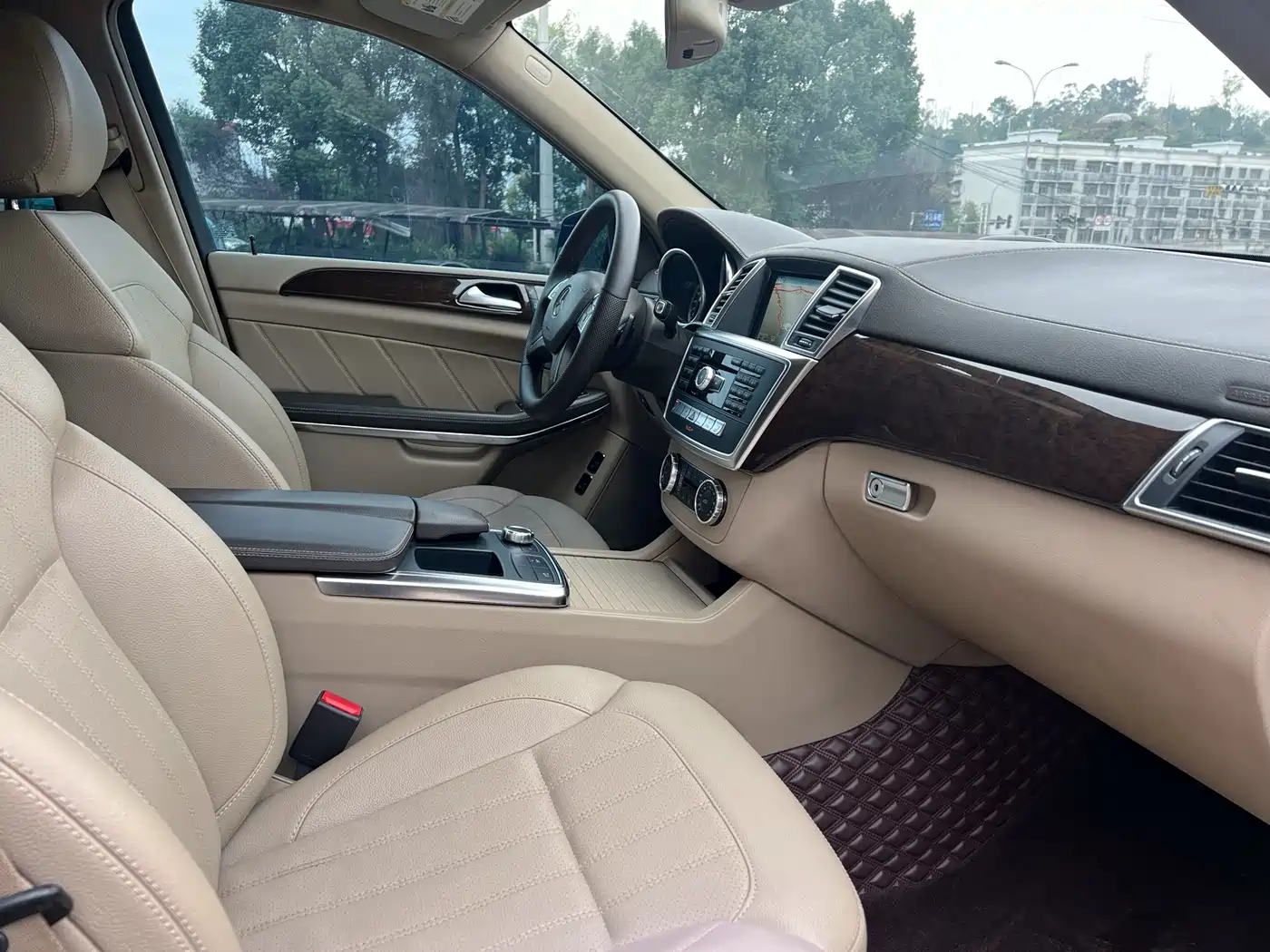 Mercedes-Benz GL-Class 2014 GL 350 CDI 4MATIC фото 9