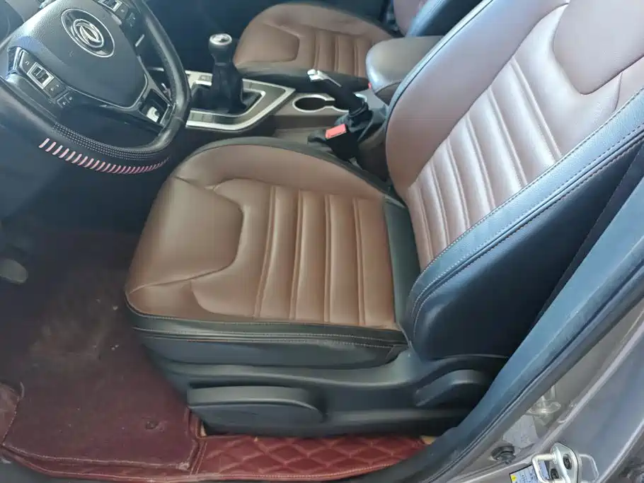 Dongfeng Fengxing Jingyi X6 2017 2017 Power Series 1.5T Manual Deluxe