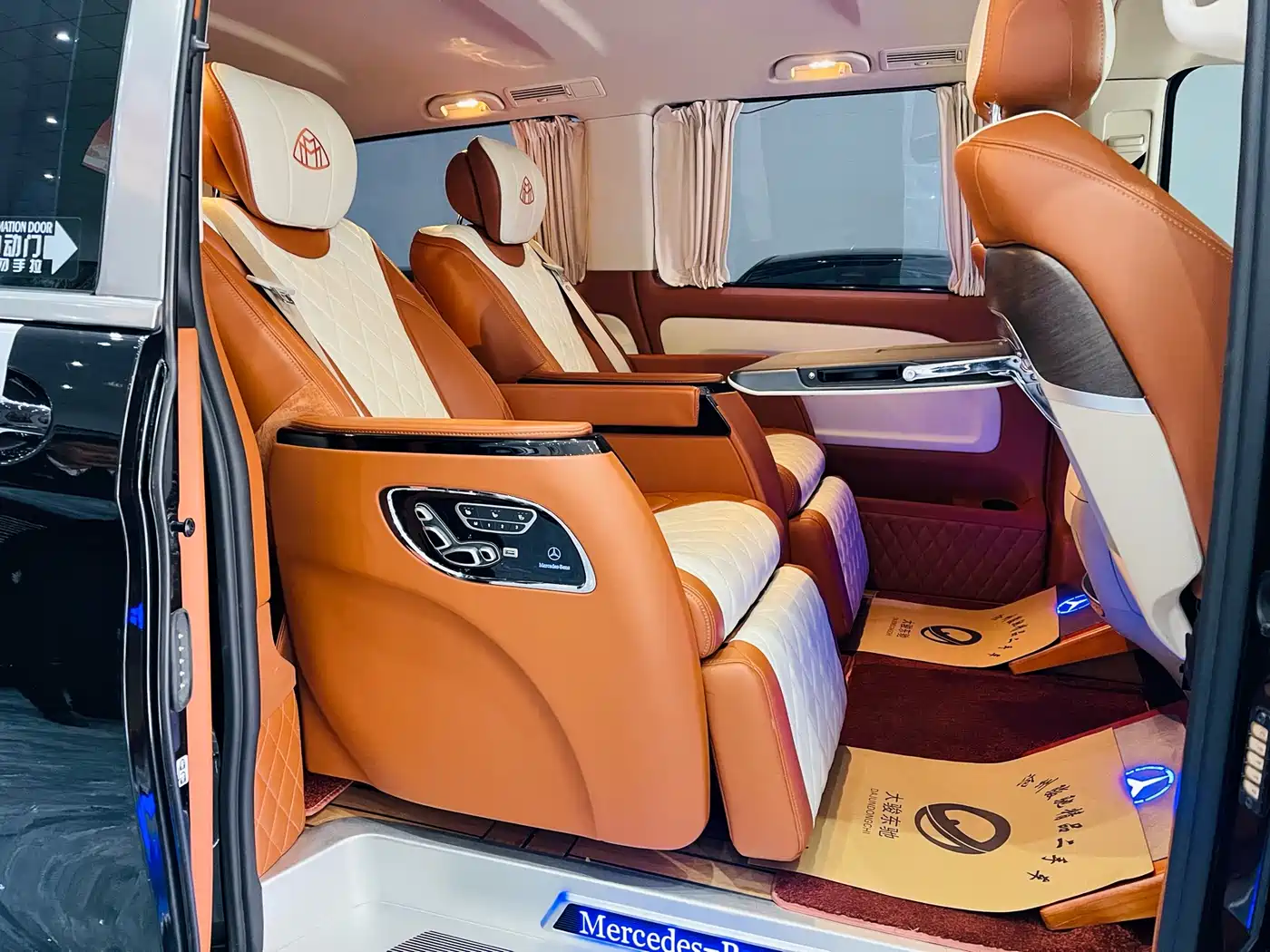 Mercedes-Benz Vito 2021 2.0T Elite 7-Seater фото 5
