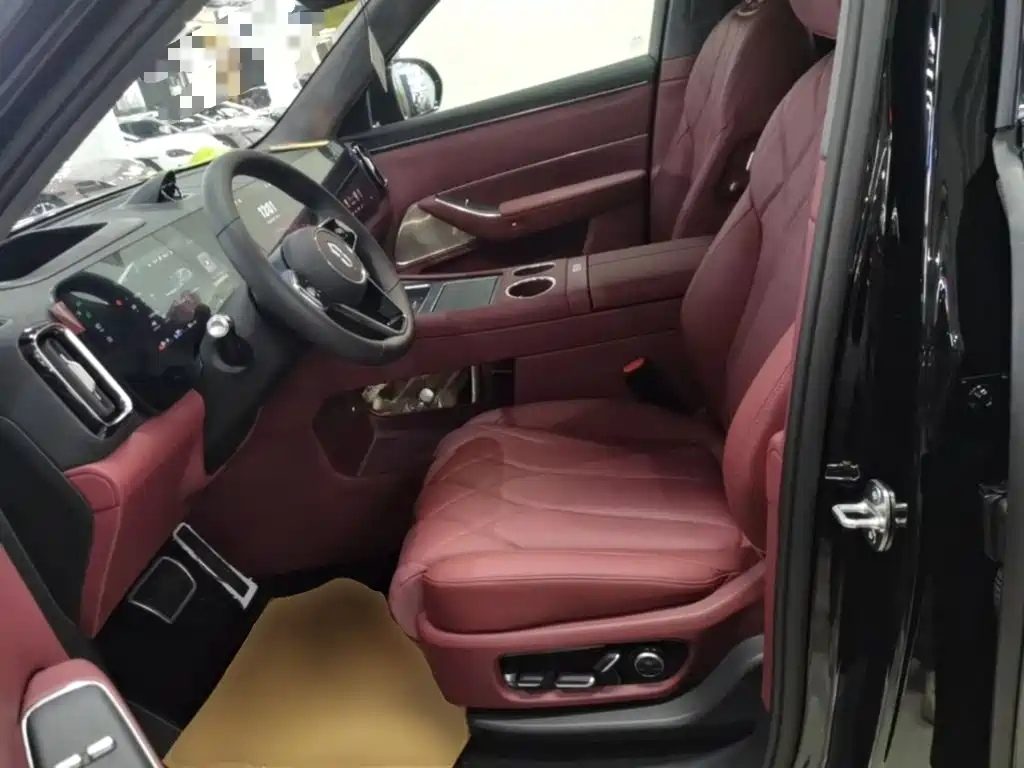 Aito AITO M8 2026 2025 Range Extender Max+ Edition 53.4kWh 5-seater