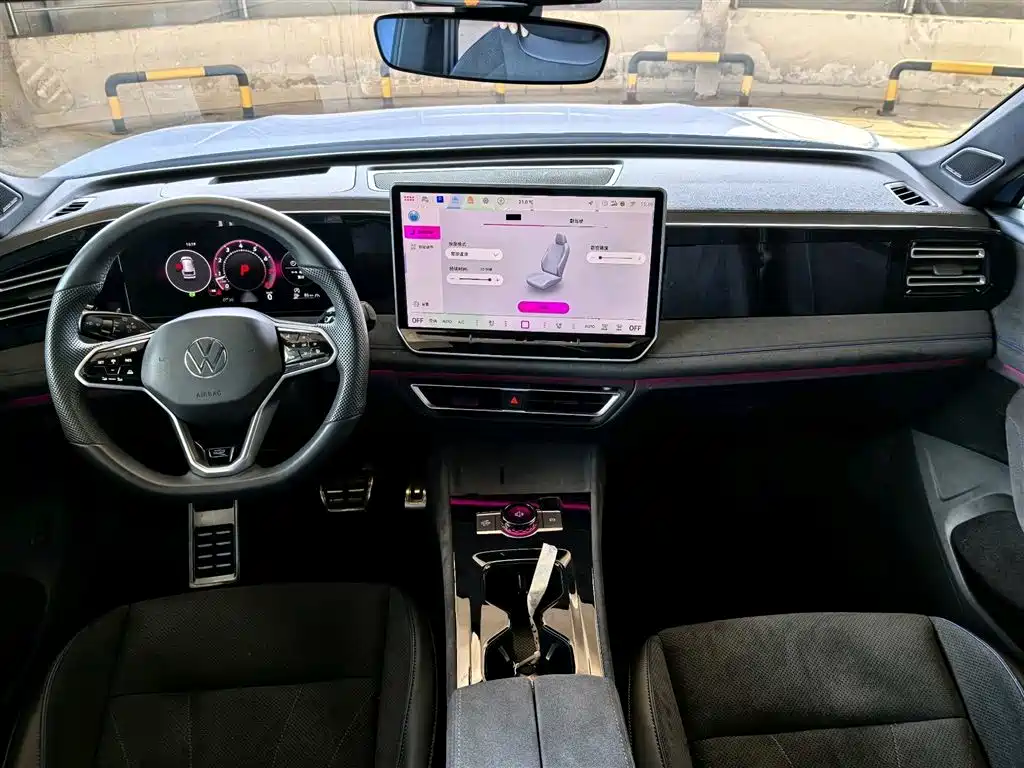 Volkswagen Tiguan L 2024 PRO 380TSI 4WD R-Line Premium Edition фото 11