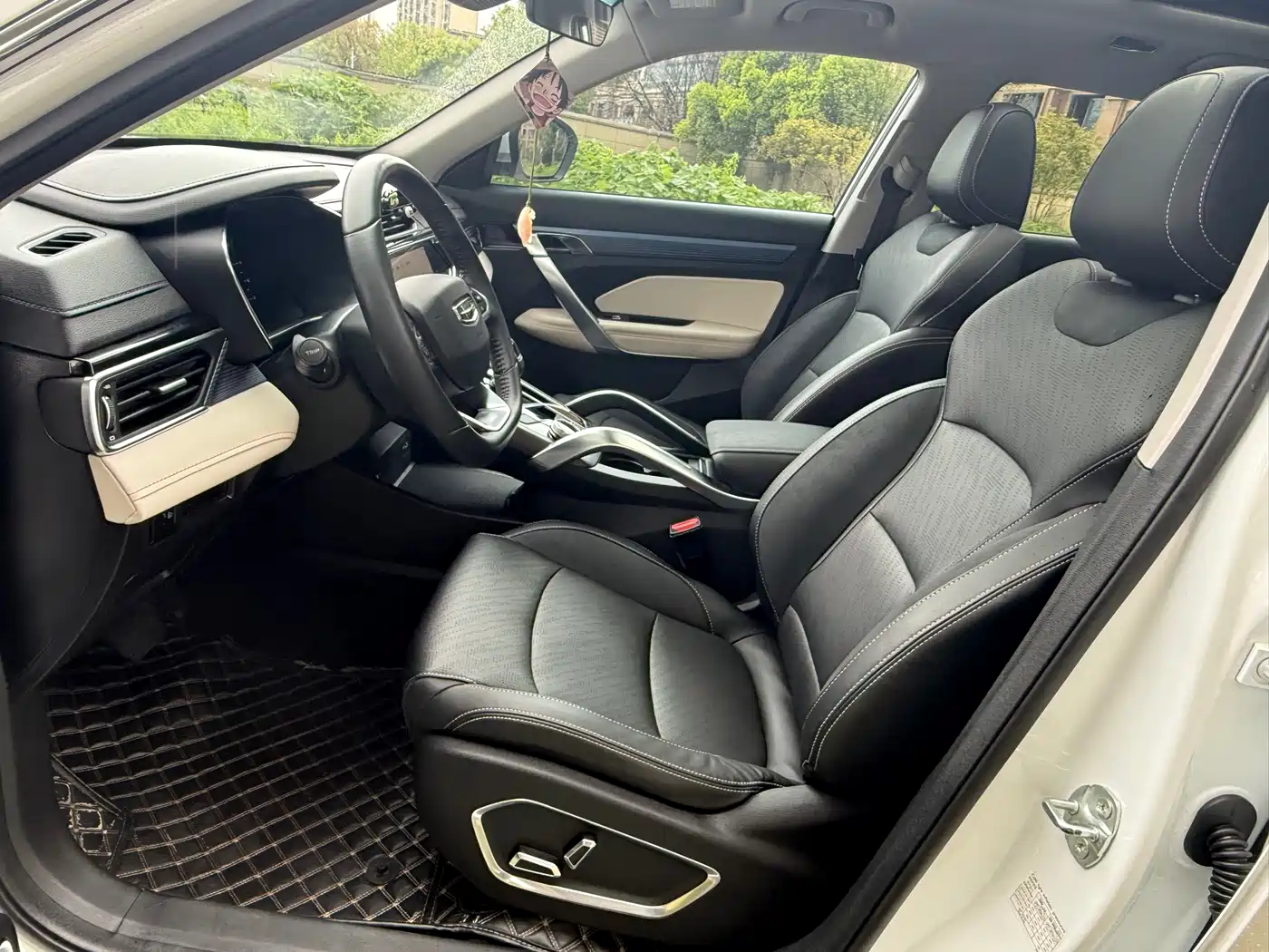 GEELY AUTOMOBILE BOYUE