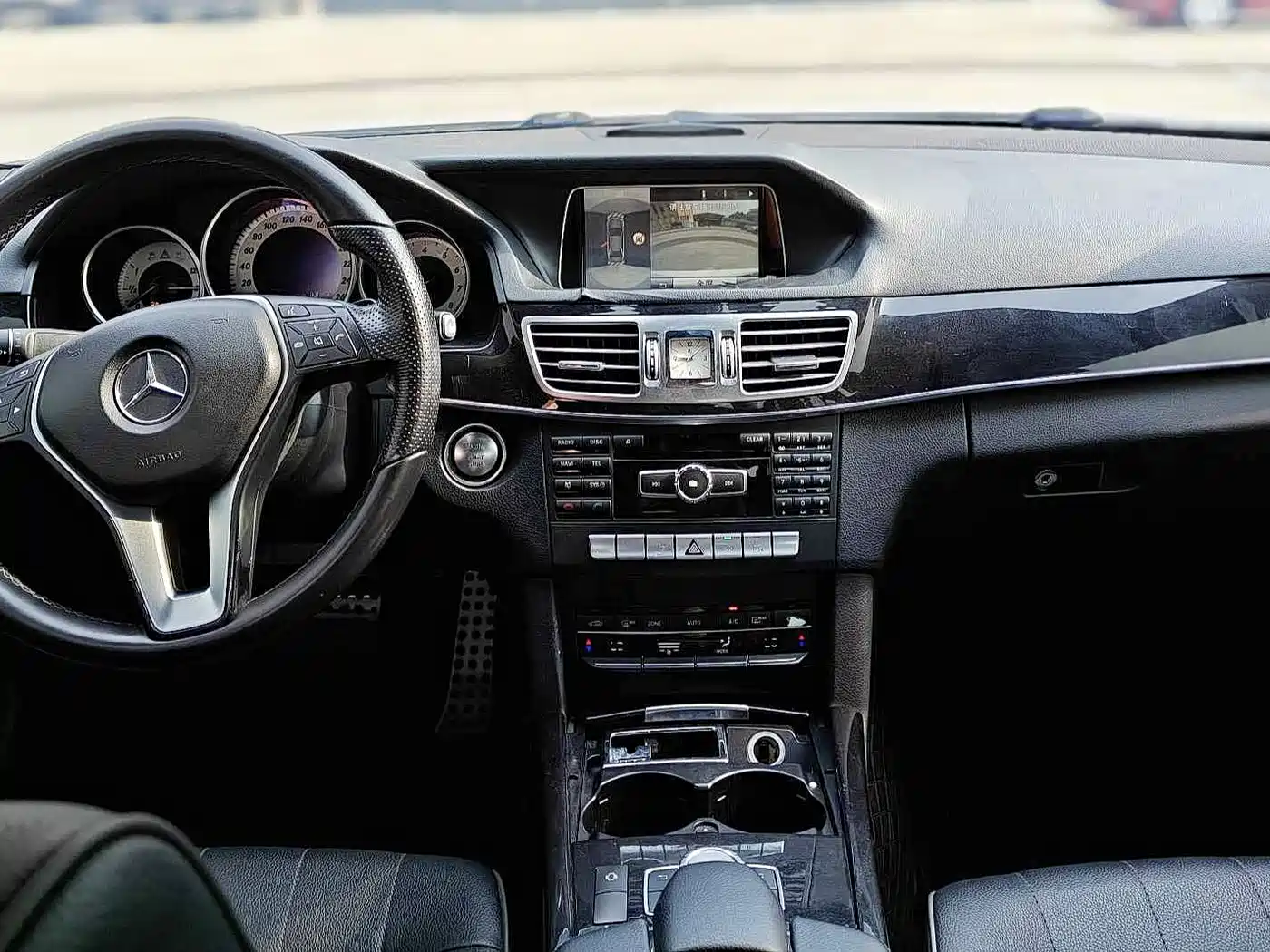 Mercedes-Benz E-Class 2015 E 260 L Sport фото 8