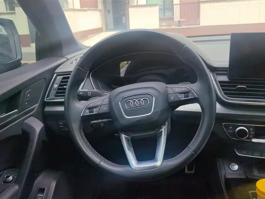 Audi Q5L 2023 40T Luxury Dynamic фото 15