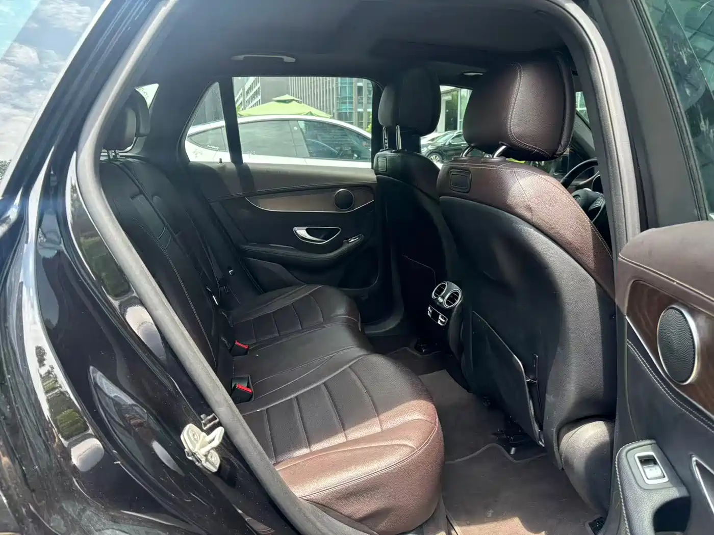 Mercedes-Benz GLC 2016 GLC 300 4MATIC Dynamic фото 12