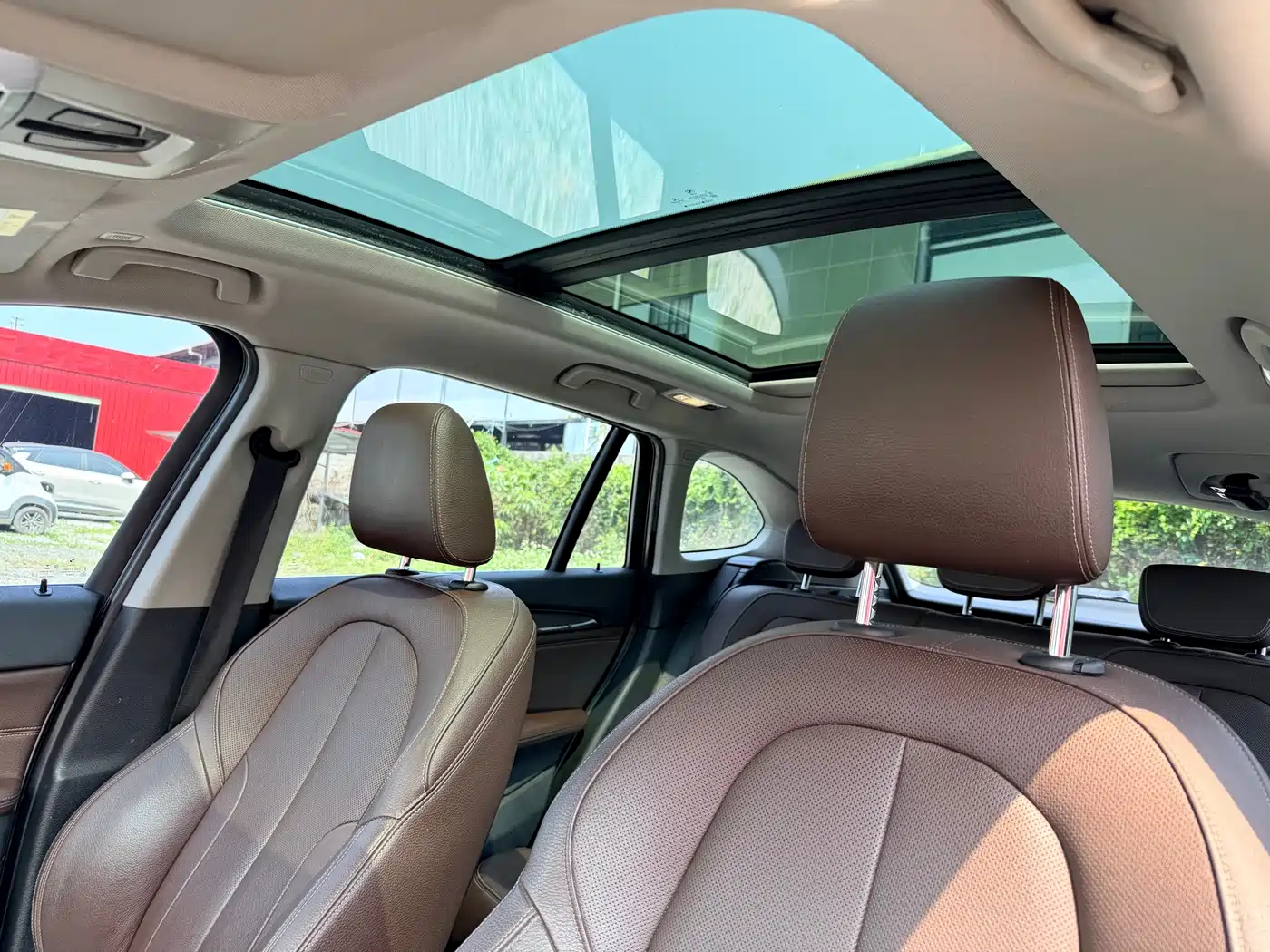 BMW X1 2016 xDrive20Li Luxury Model фото 11