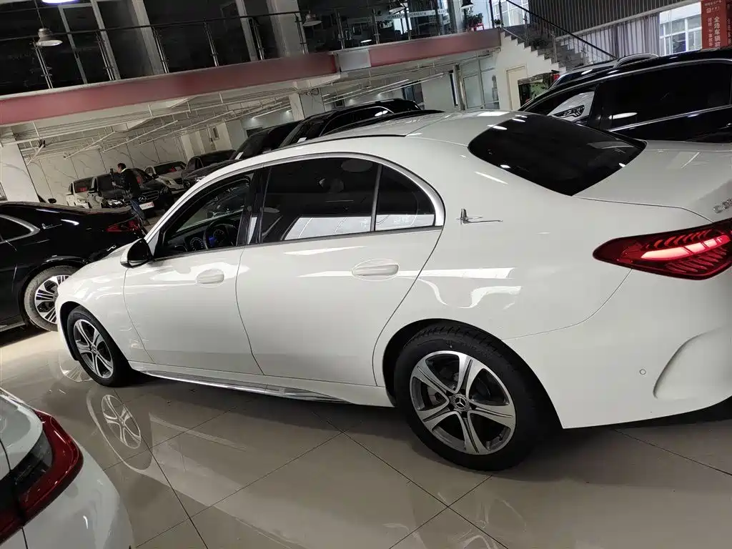 Mercedes-Benz C-Class 2022 C 200 L Sport Version фото 5