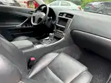 Фото 10 - Lexus IS