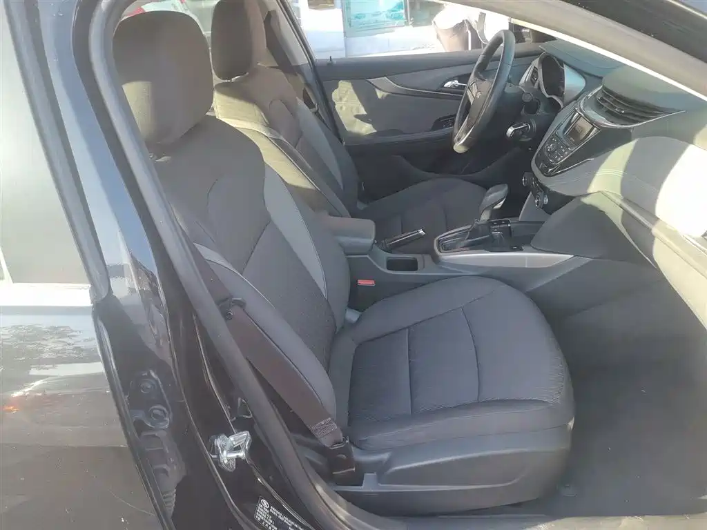 Chevrolet Malibu 2016 1.6T Automatic Comfort фото 17