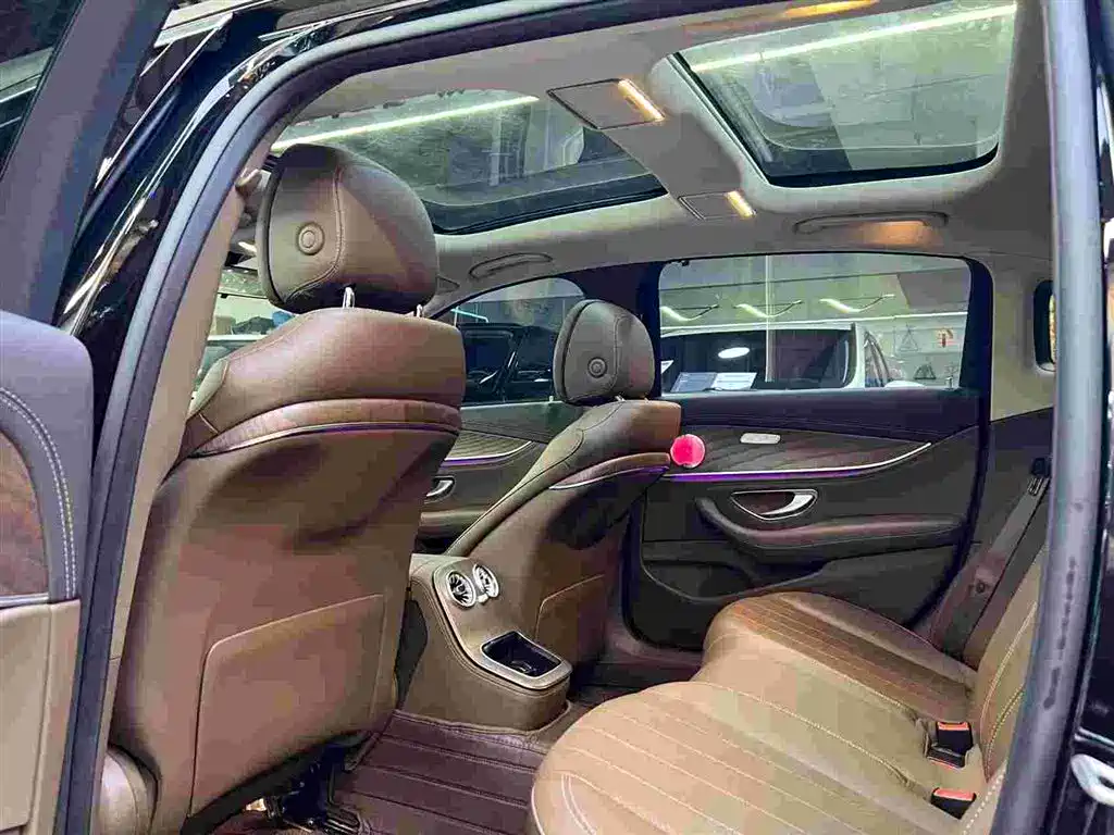 Mercedes-Benz E-Class 2021 Facelift E 260 L фото 6