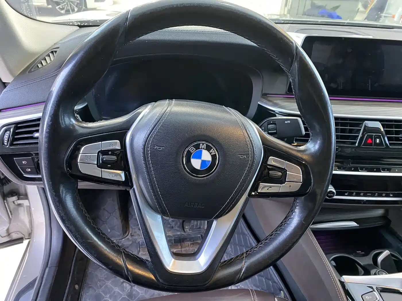 BMW 5 SERIES NEW ENERGY