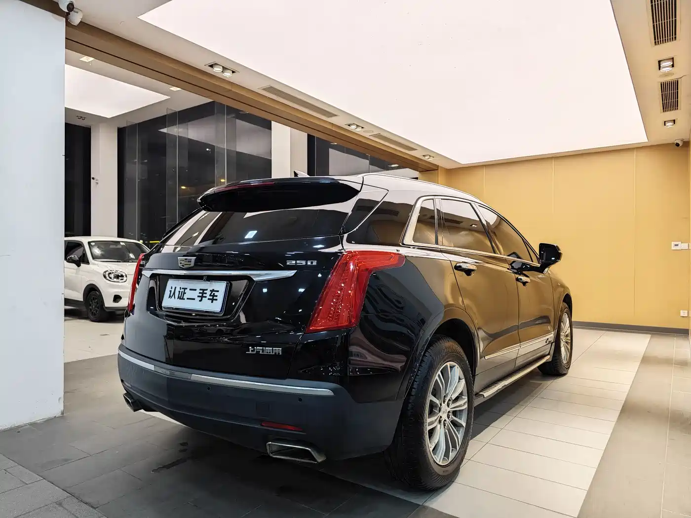 Cadillac XT5 2018 25T Luxury фото 31