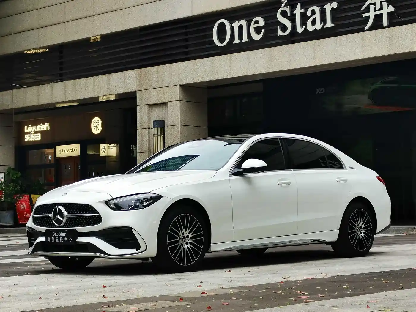 Mercedes-Benz C-Class 2025 C 260 L Sport Edition фото 3