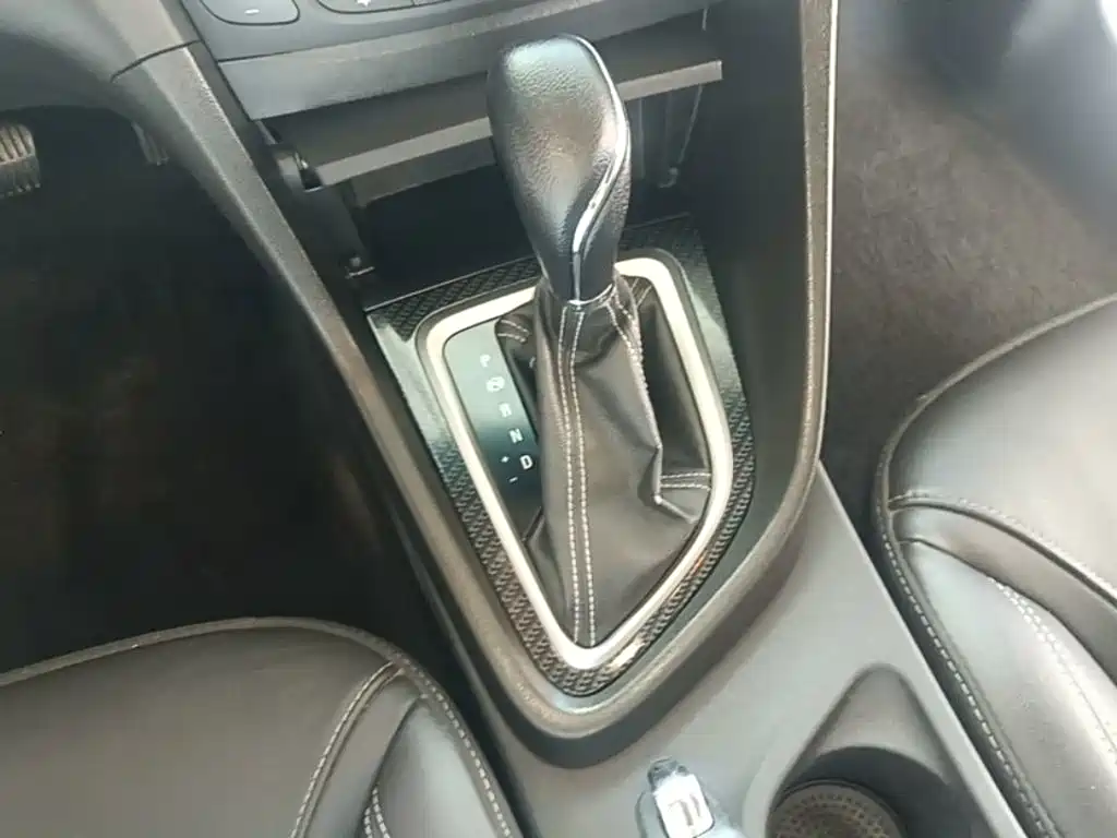 Фото 14 - Buick Excelle