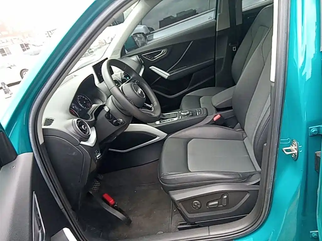 Audi Q2L 2018 35 TFSI Fashion Elegance China V фото 15