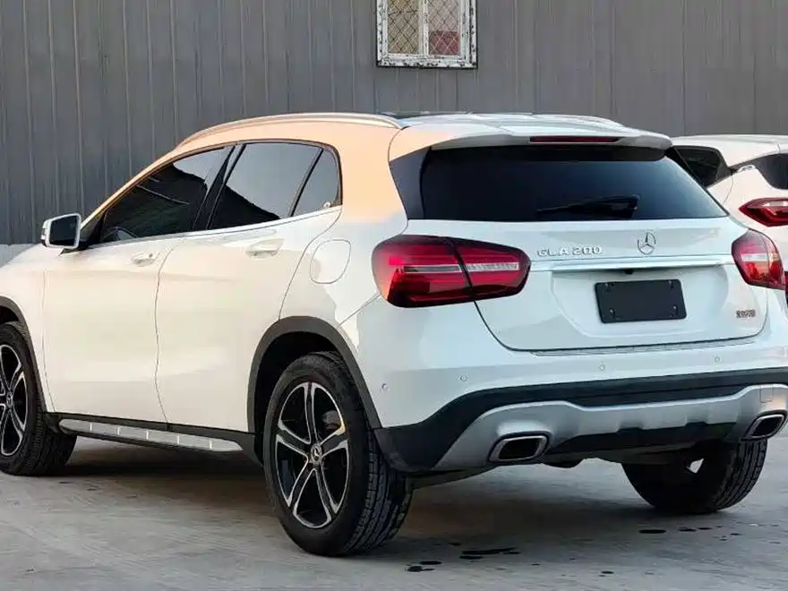 Mercedes-Benz GLA 2019 GLA 200 Fashion фото 6