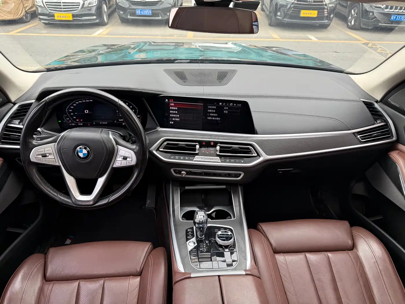 BMW X7 2020 xDrive40i Leading Luxury Package фото 7