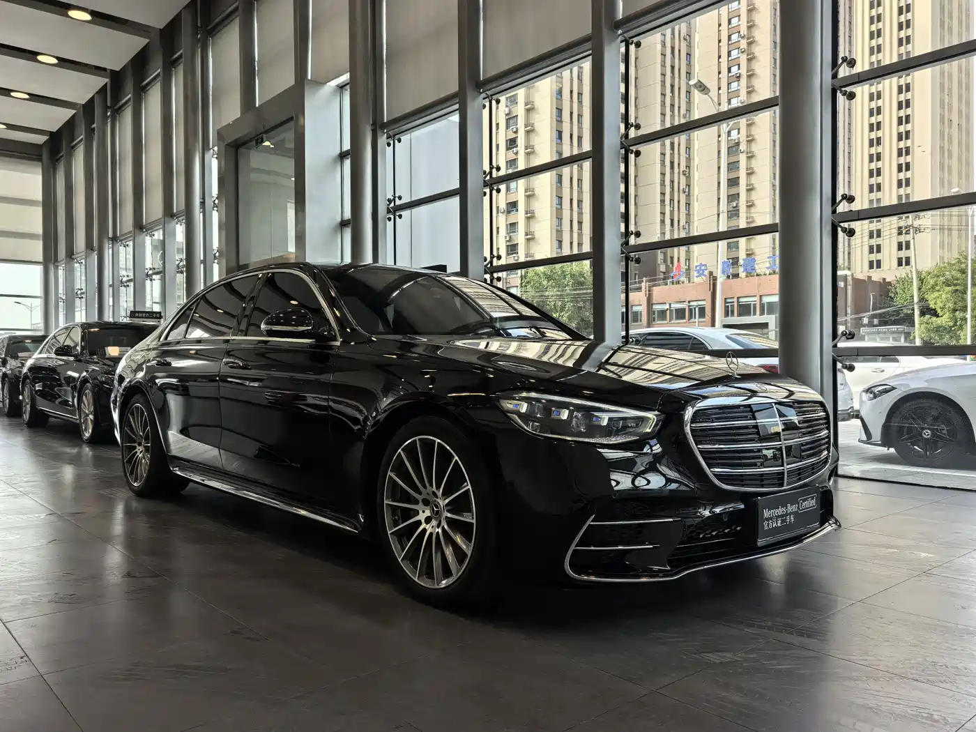 Mercedes-Benz S-Class, миниатюра 3