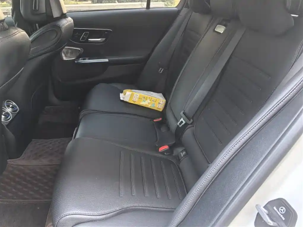 Mercedes-Benz C-Class 2025 C 260 L Night Sport Edition фото 7