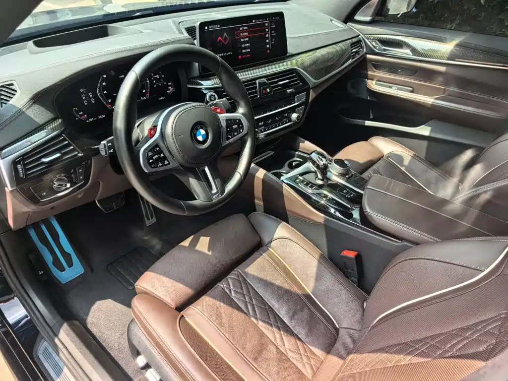 Photo 5 - BMW 6 Series GT