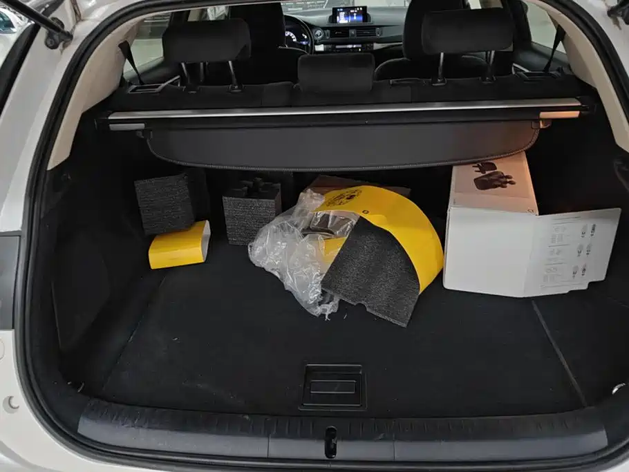 Lexus CT 2016 2014 CT200h Comfort Monochrome