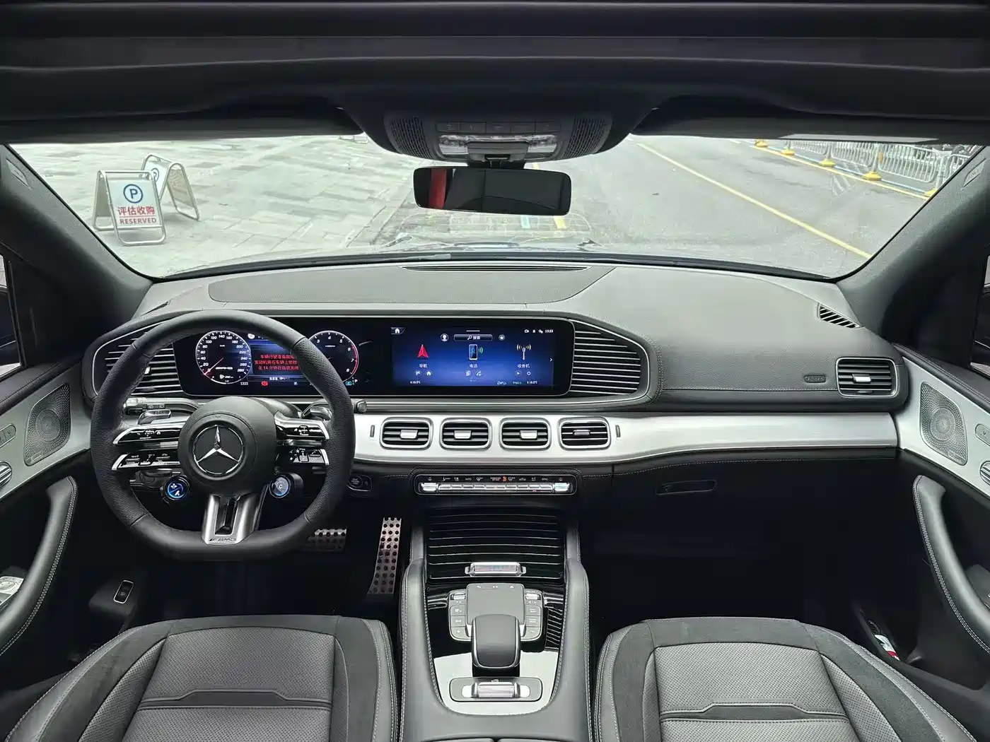 Mercedes-Benz GLE AMG 2024 AMG GLE 53 4MATIC+ фото 4