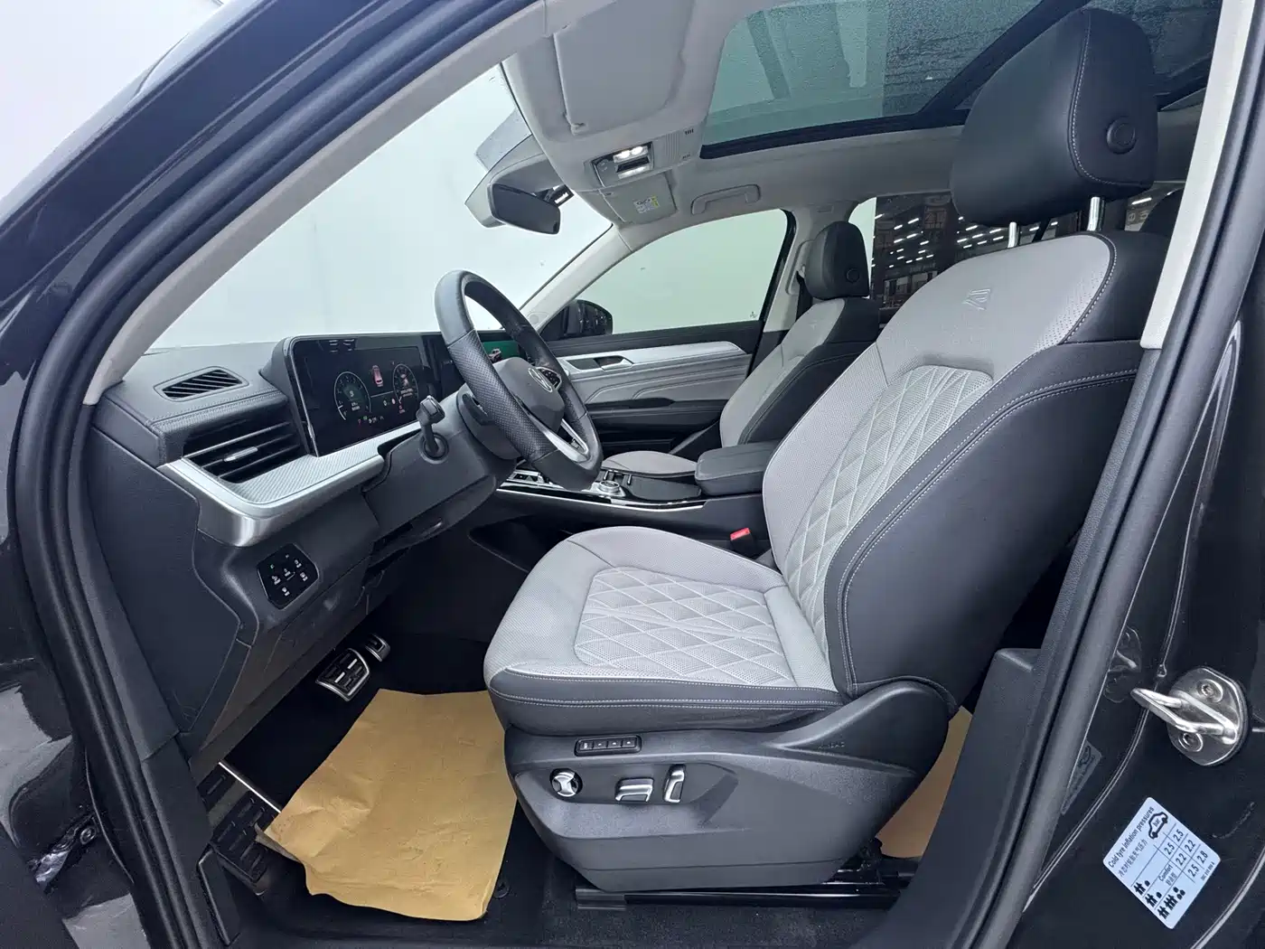 Volkswagen Talagon 2024 380TSI 4WD R-Line Touring фото 17