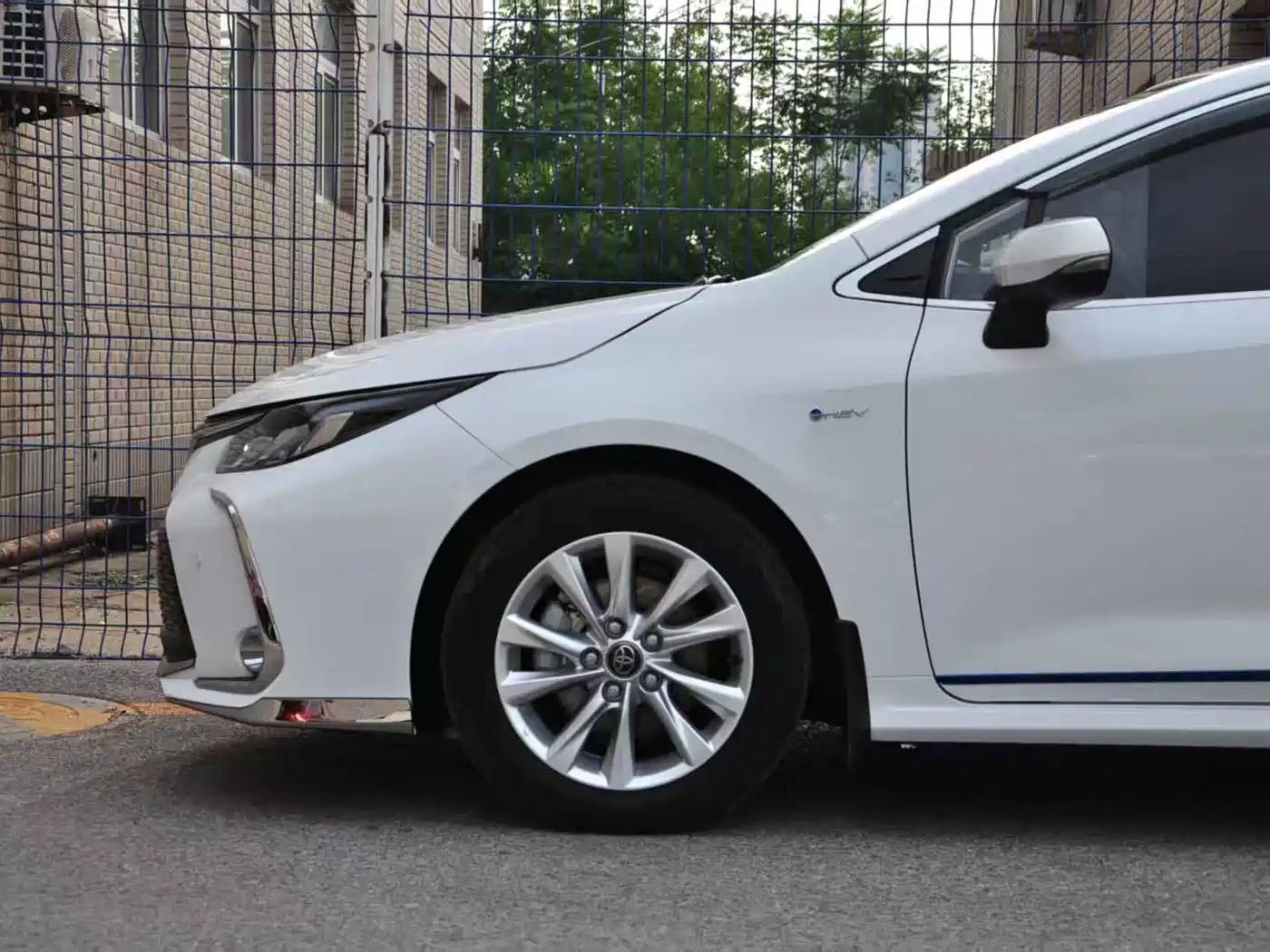 Toyota Corolla 2024 Model 1.8L Smart Hybrid Elite Edition фото 4