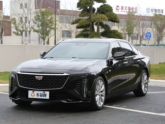 CADILLAC CT6