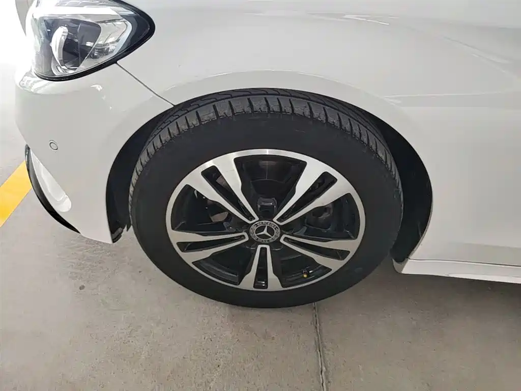 Mercedes-Benz C-Class 2017 Facelift C 200 Sport Edition фото 23