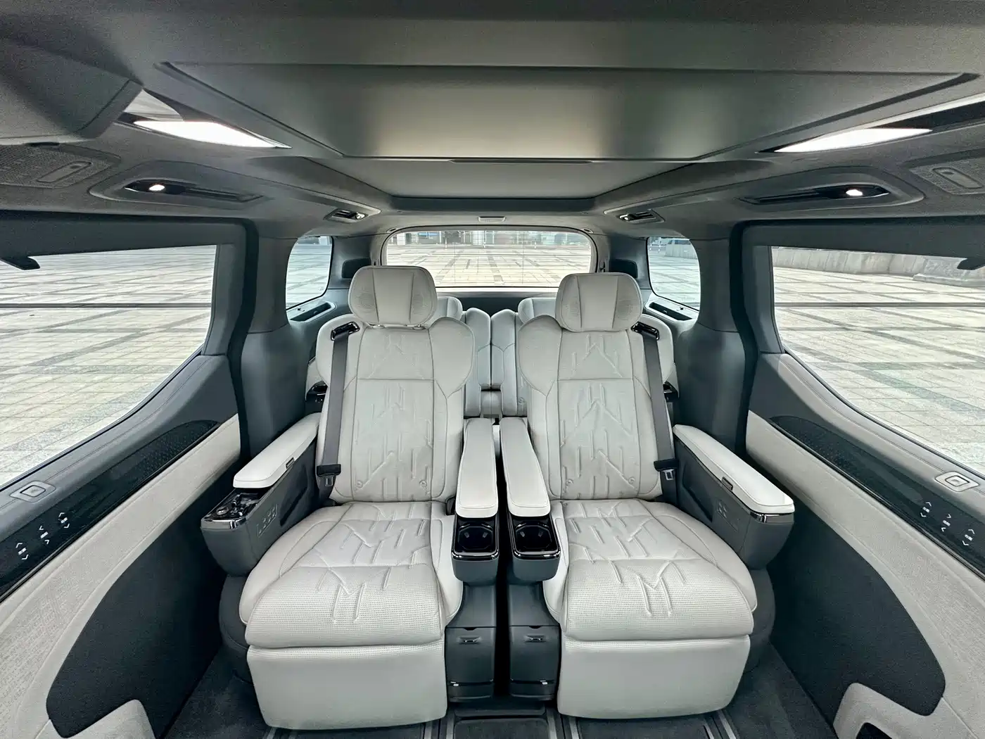 ZEEKR EXTREME KRYPTON 009