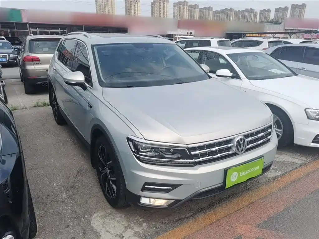 Volkswagen Tiguan L 2018 380TSI Automatic AWD Flagship Edition фото 4