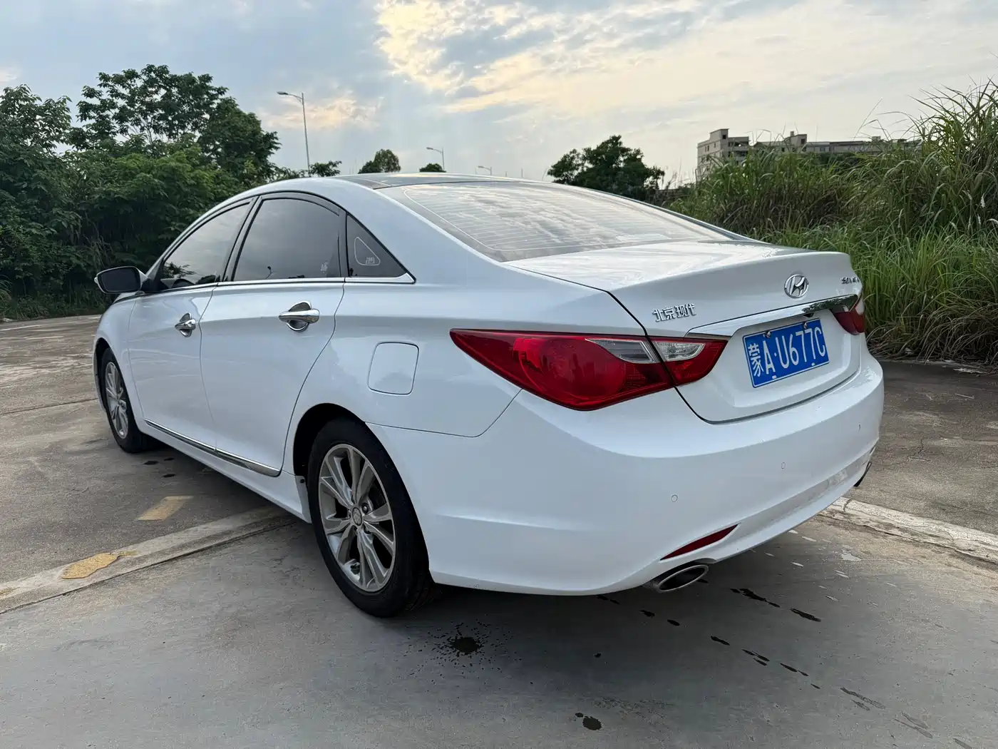 Hyundai Sonata 2014 2.4L Automatic Leading Edition China IV фото 6