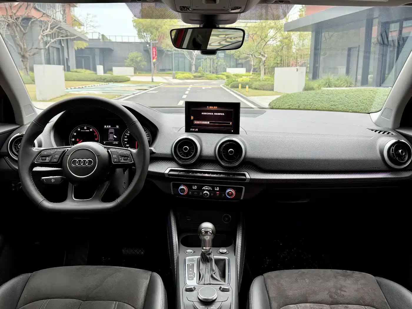 Audi Q2L 2022 35 TFSI Luxury Dynamic фото 14