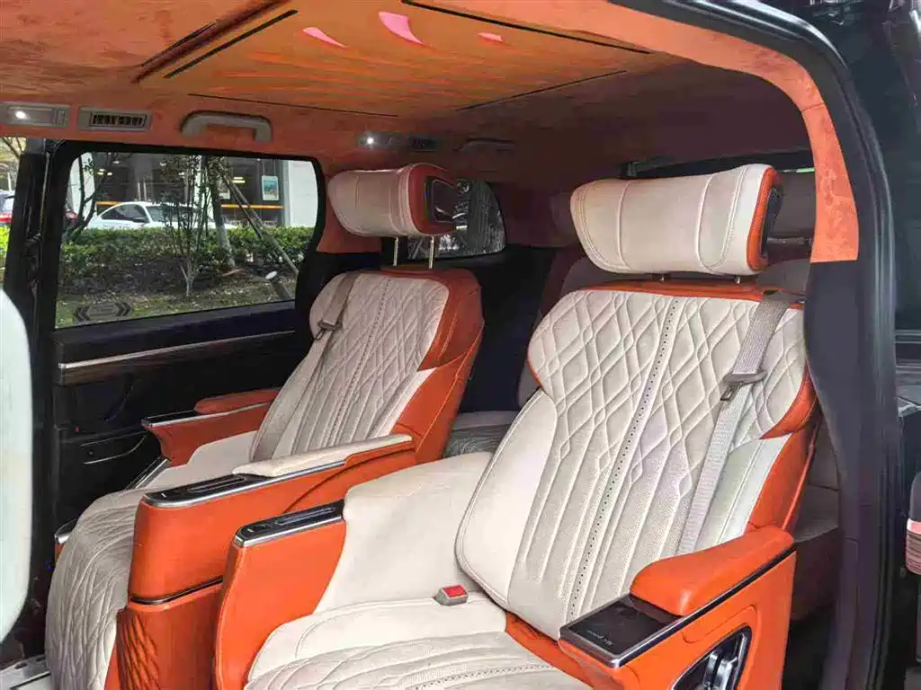 GAC Trumpchi Trumpchi M8 2023 Leading Series 390T Premium Edition фото 3