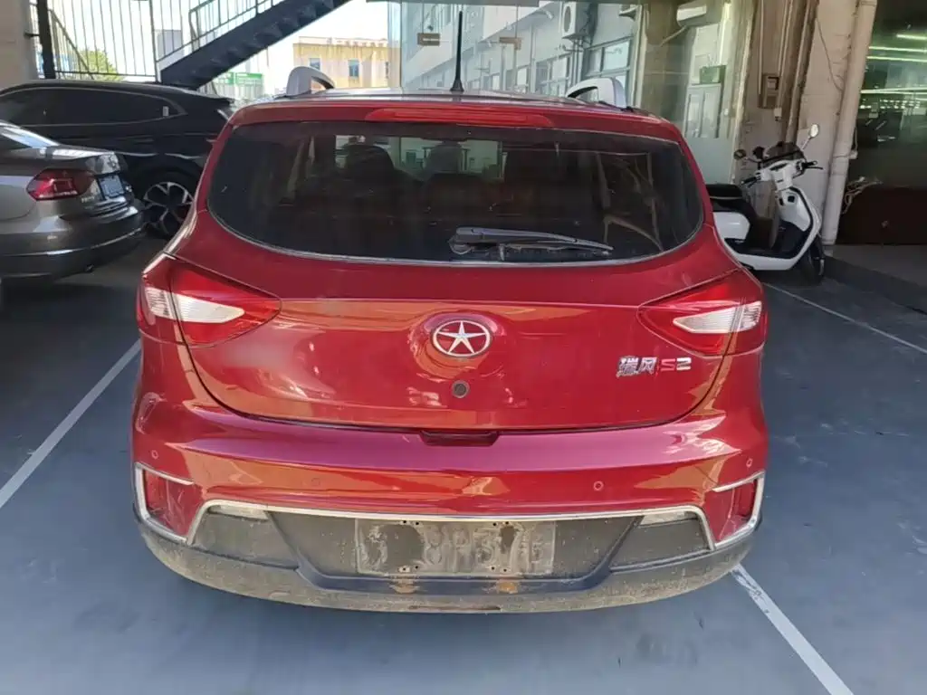 JAC Motors Refine S2 2016 2015 1.5L Manual Luxury Smart