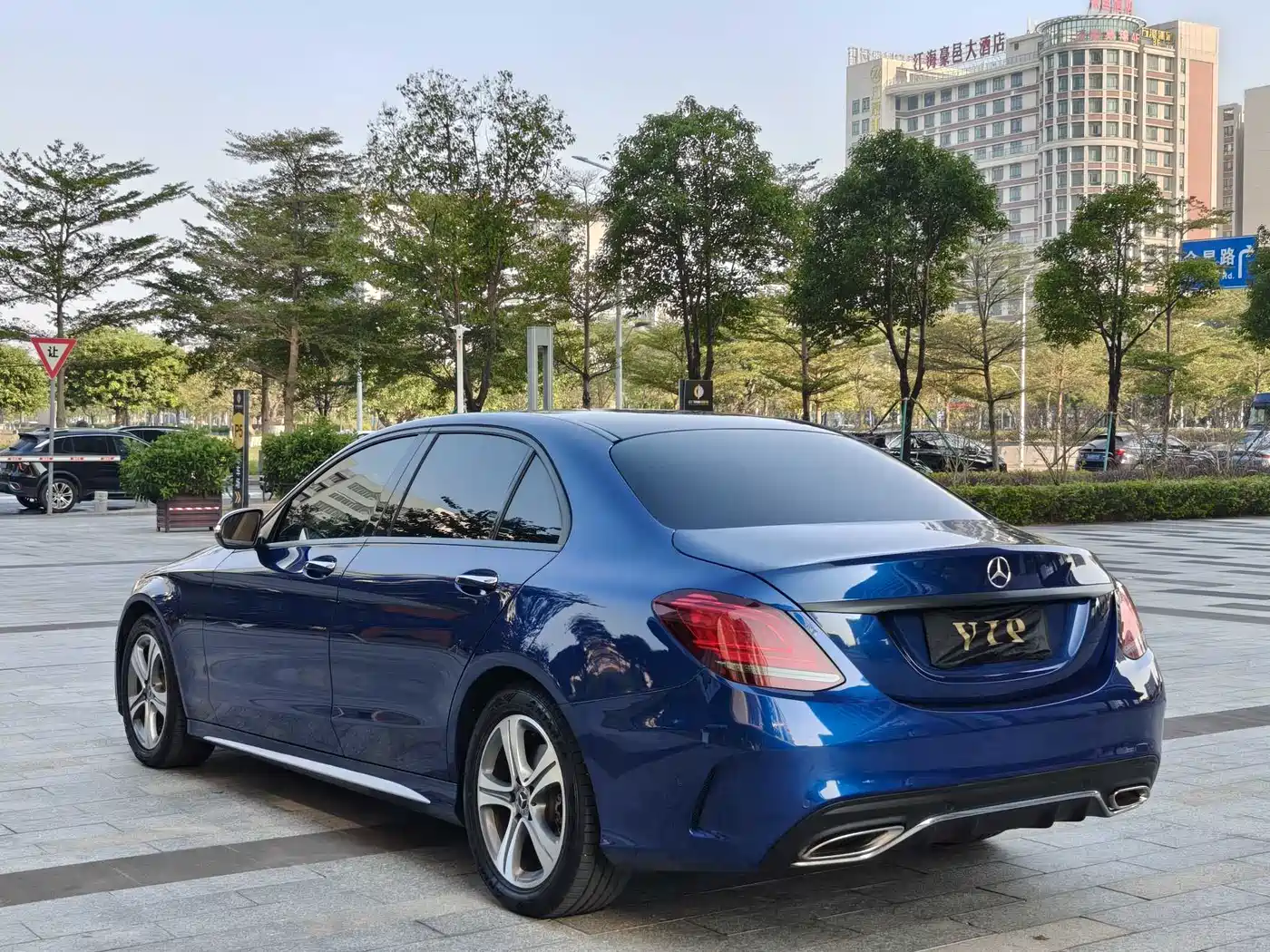 Mercedes-Benz C-Class 2019 C 260 L Sport фото 6