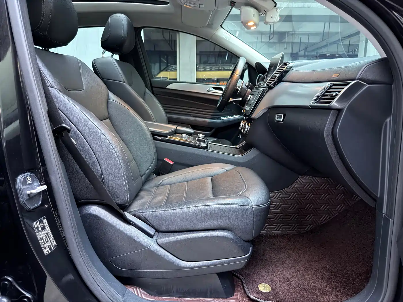Mercedes-Benz GLE Coupe 2015 GLE 320 4MATIC Coupe SUV фото 9