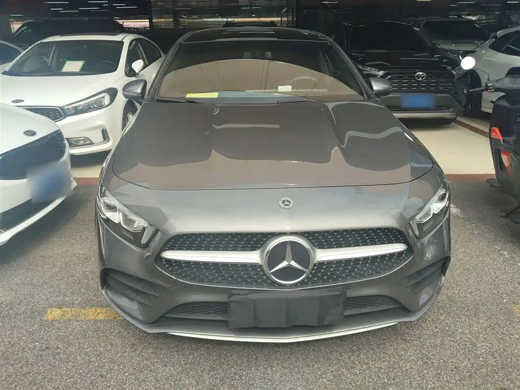 Mercedes-Benz A-Class 2022 A 200 L Sport Sedan Style фото 3