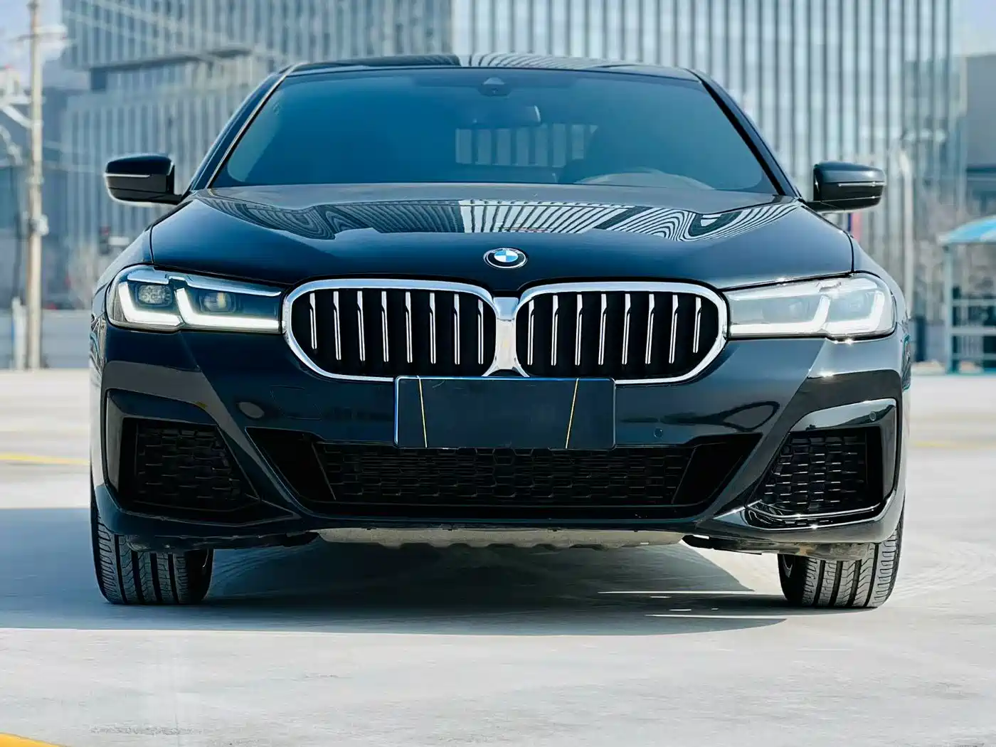 BMW 5 SERIES
