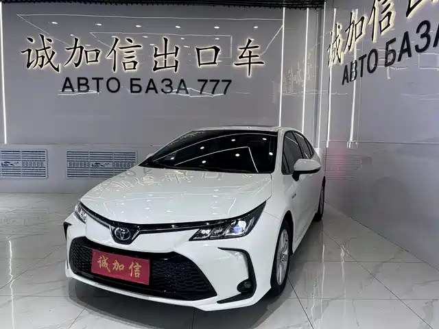 Toyota Corolla 1.8L, интеллектуальный гибрид, два мотора, Элит