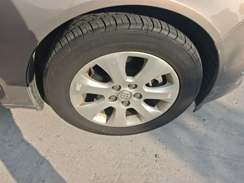 Buick Regal 2015 1.6T Elite Tech Edition фото 27