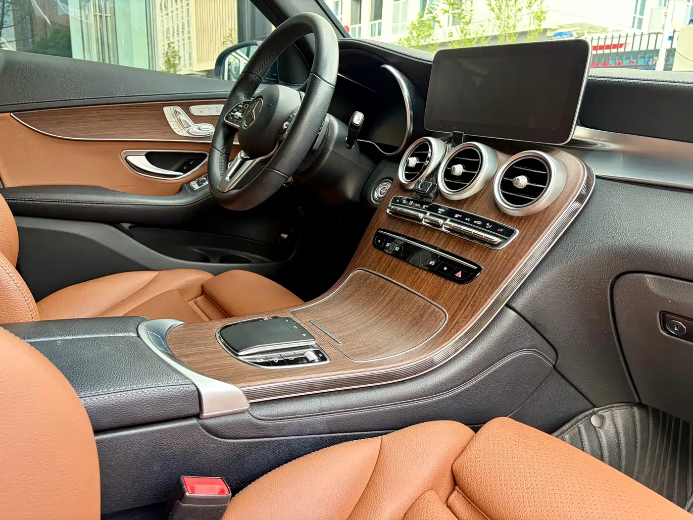 Mercedes-Benz GLC 2021 GLC 300 L 4MATIC Sporty фото 21