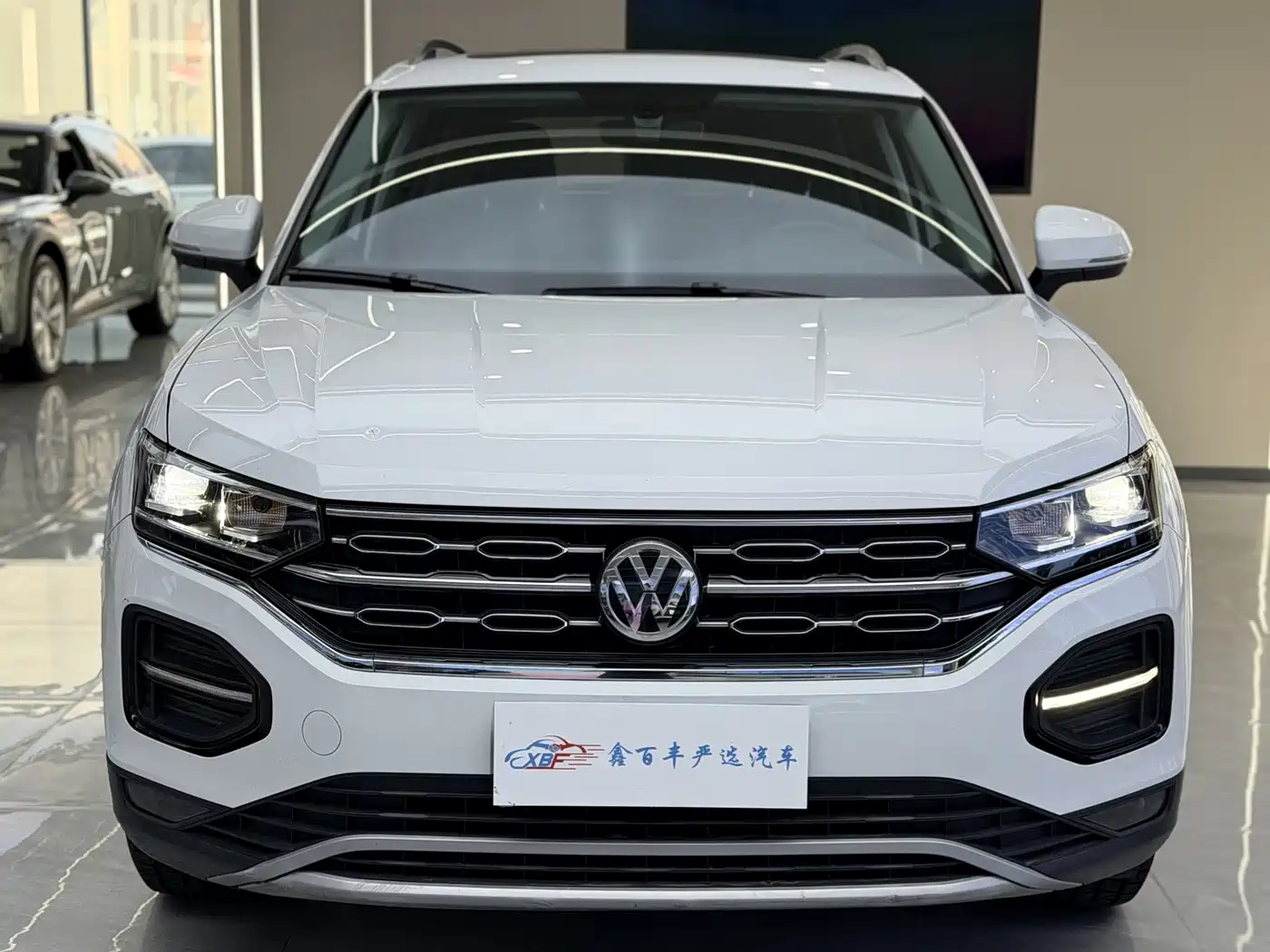 Volkswagen Tayron 2020 330TSI 2WD Luxury Smart Edition фото 2