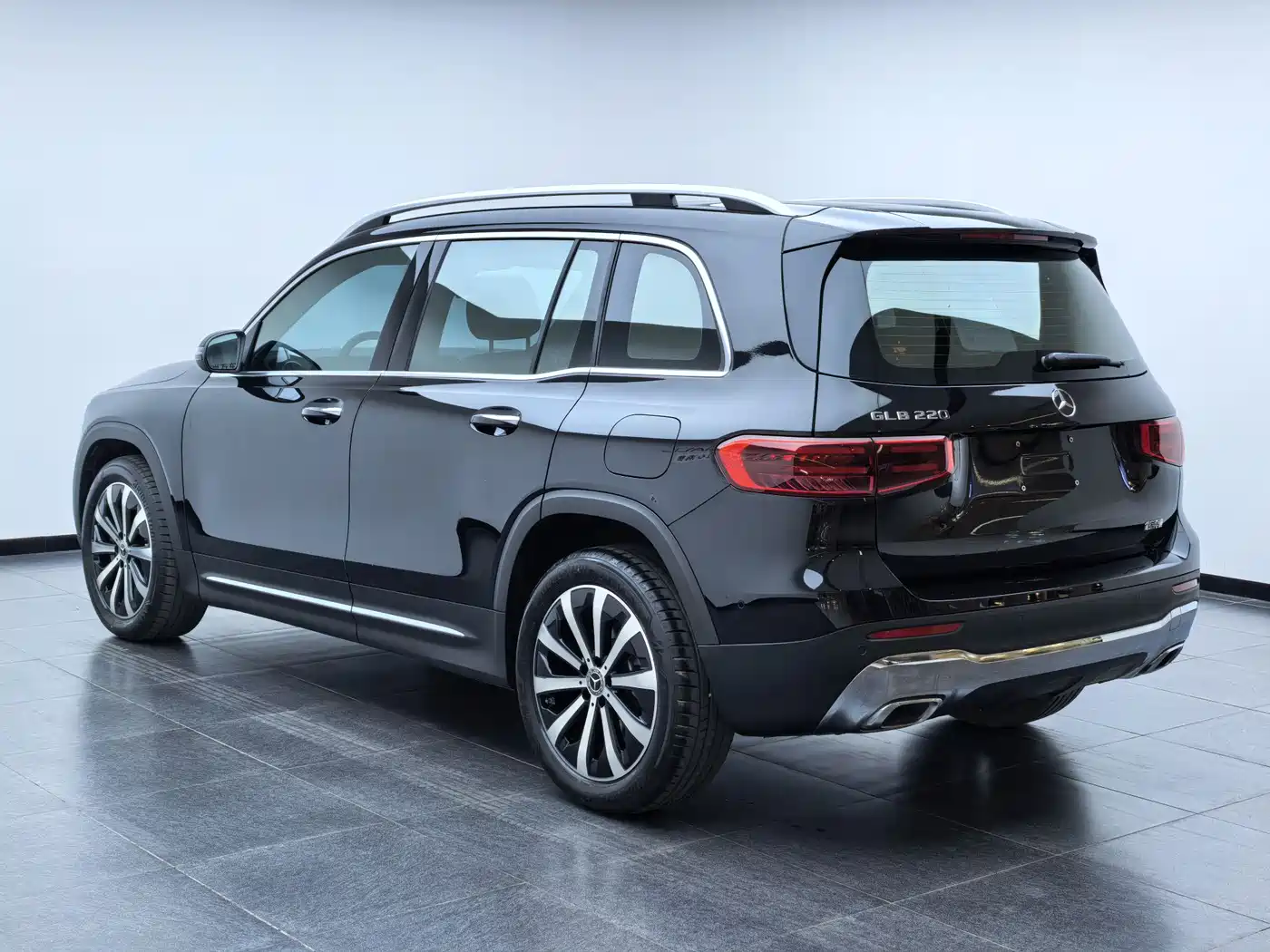 Mercedes-Benz GLB 2024 GLB 220 Fashion фото 6